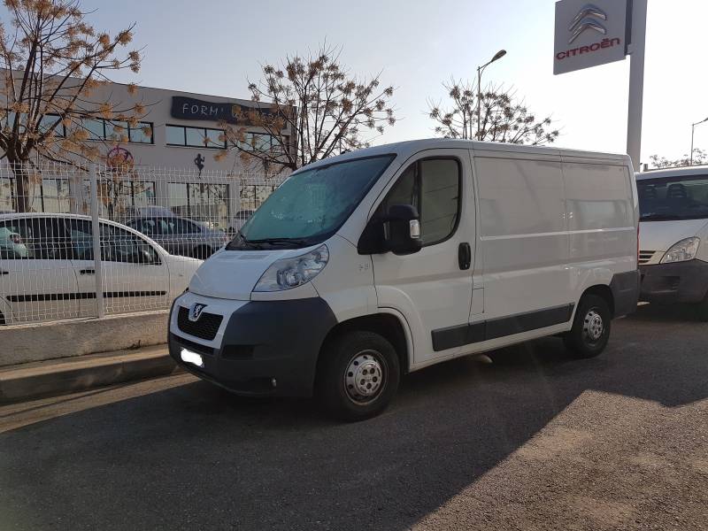 30€ par jours 200 kms AU GARAGE COSTE ET FILLE A THEZAN LES BEZIERS